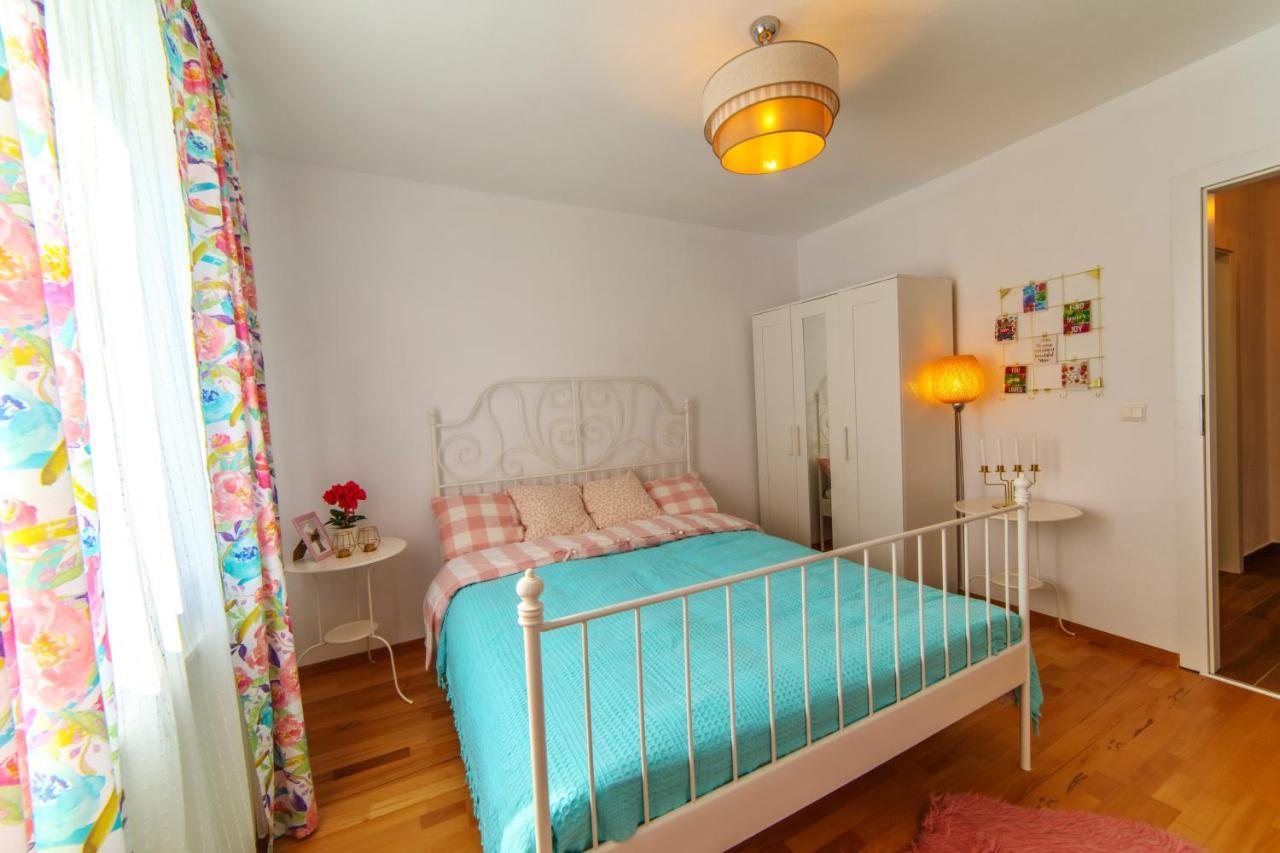 Cozy Apartment Sighisoara Bagian luar foto